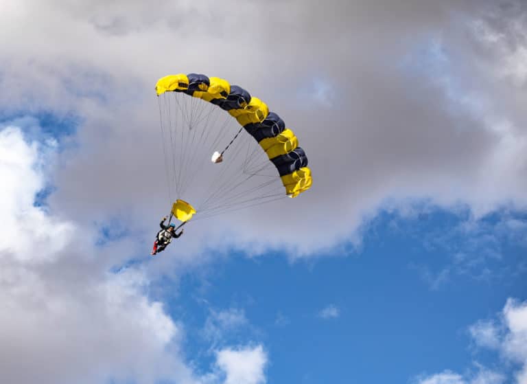 Tandem Skydiving near St George UT and Ls Vegas NV